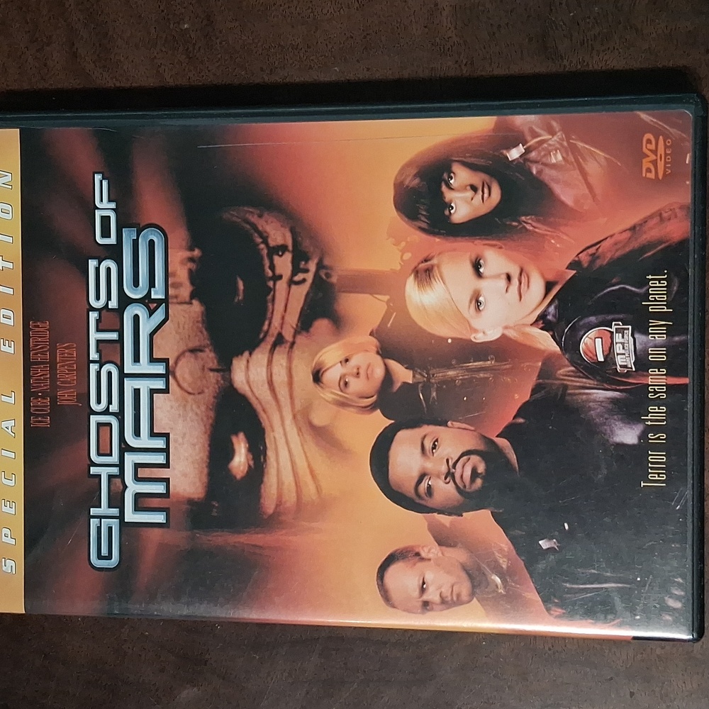 Ghost Of Mars DVD